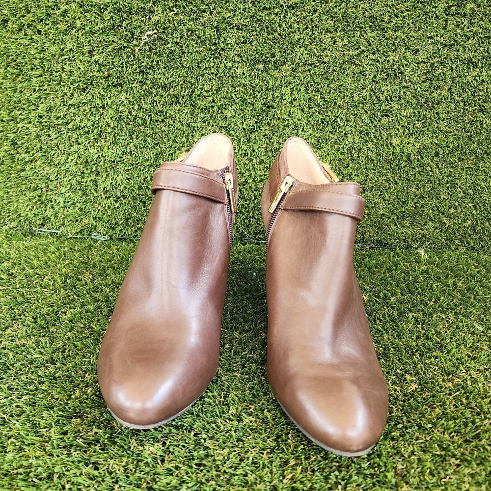Vince Camuto Vanny Womens Brown Leather 3inches Heel Ankle Bootie Women's 8.5 - Picture 1 of 9
